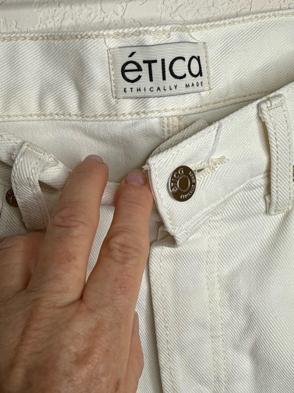 Etica Ethically Made White Straight Leg Jeans Size 28 Button Fly 100% Cotton - Picture 3 of 7